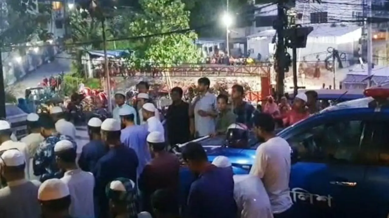 চট্টগ্রামে ইসলামী আন্দোলনের নেতা গ্রেপ্তারের প্রতিবাদে বিক্ষোভ