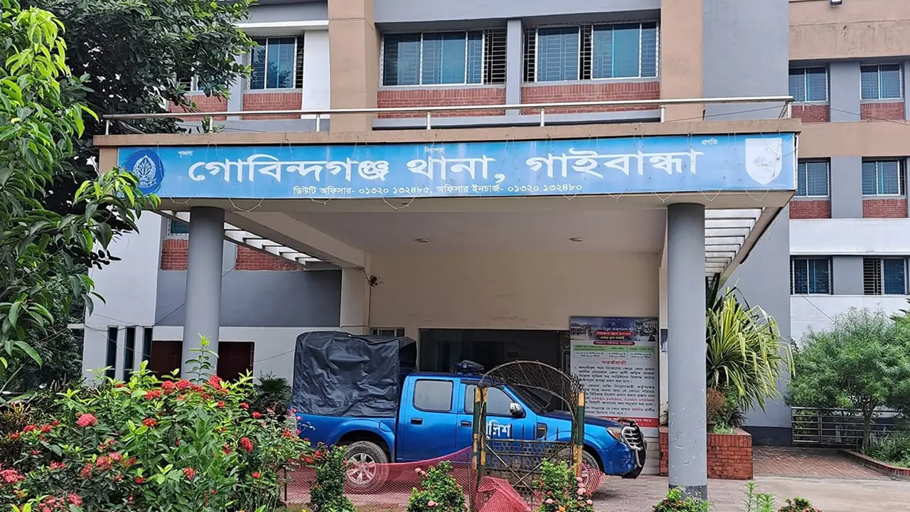 গরু চোর সন্দেহে ৩ জনকে পিটিয়ে হত্যা, ২০০ জনের বিরুদ্ধে মামলা