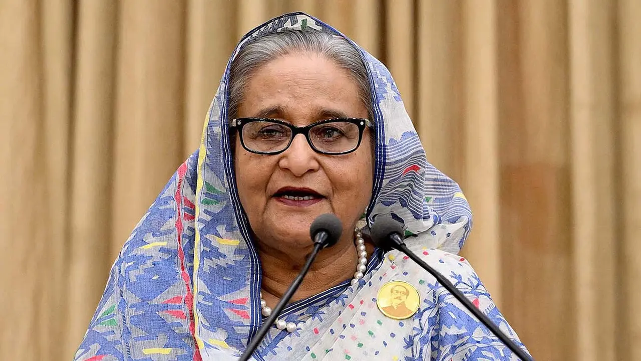 যে কারণে হাসিনার মৃত্যুদণ্ডের রায়ের কপি যাচ্ছে না দুই মন্ত্রণালয়ে