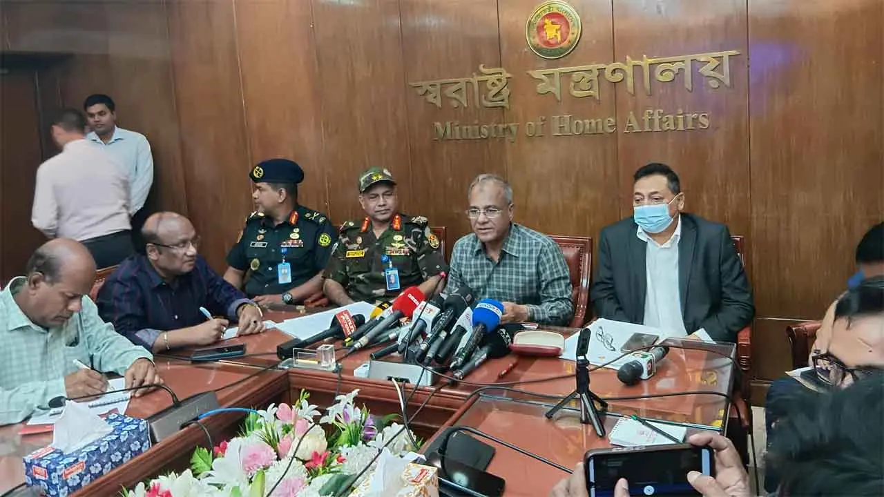 ১৩ নভেম্বর ঘিরে শক্ত অবস্থানে থাকবে পুলিশ, বাড়ানো হয়েছে প্যাট্রোলিং