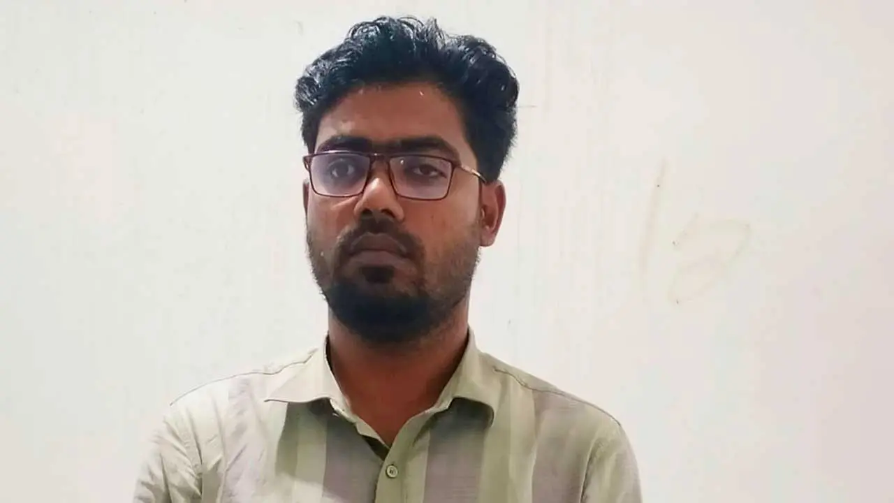 খাদ্যবান্ধব কর্মসূচির চাল আত্মসাৎ করায় যুবদল নেতা গ্রেপ্তার