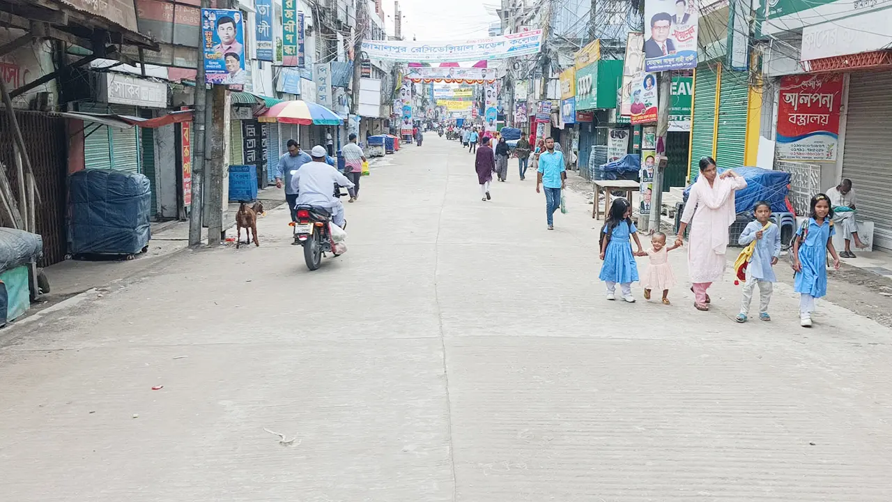 জামালপুরে অটোরিকশা চালকদের ধর্মঘট, ভোগান্তিতে সাধারণ মানুষ