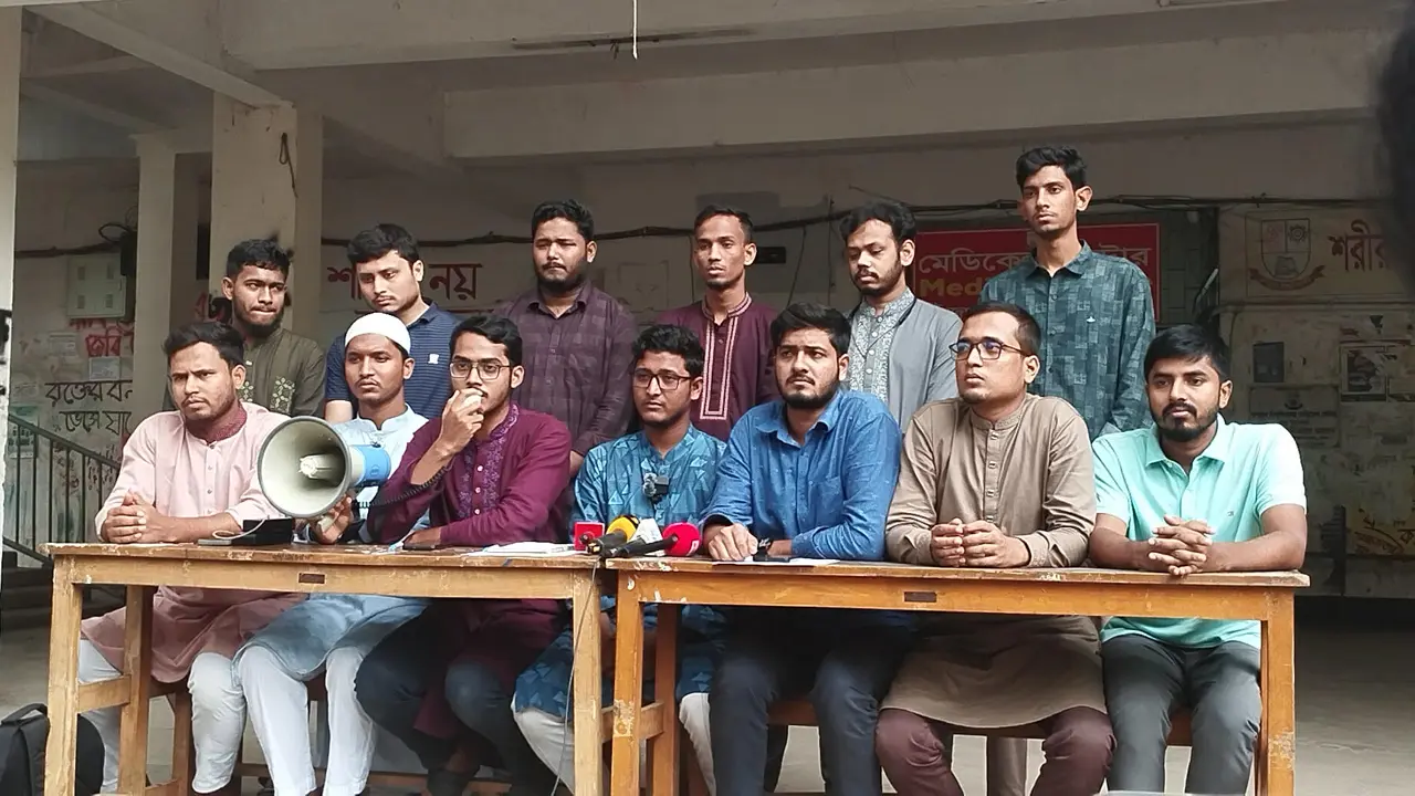 একটি গোষ্ঠীকে সুবিধা দিতে জকসু নির্বাচন পেছাতে চায় কমিশন : জবি শিবির