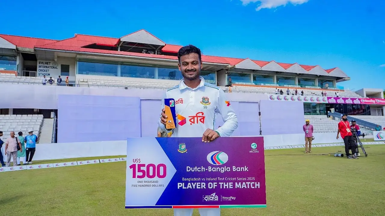 ম্যাচসেরা হয়েও খুশি হতে পারছেন না জয়