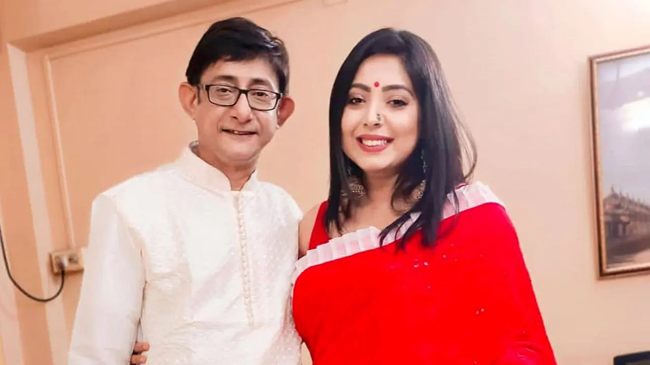 ঘনিষ্ঠ মুহূর্তের ছবি প্রকাশ, বিতর্কের মুখে কাঞ্চন-শ্রীময়ী