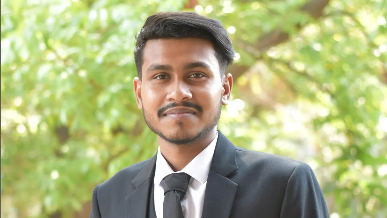 জকসু নির্বাচনে অংশ নেওয়ার বুলিংয়ের শিকার চন্দন কুমার