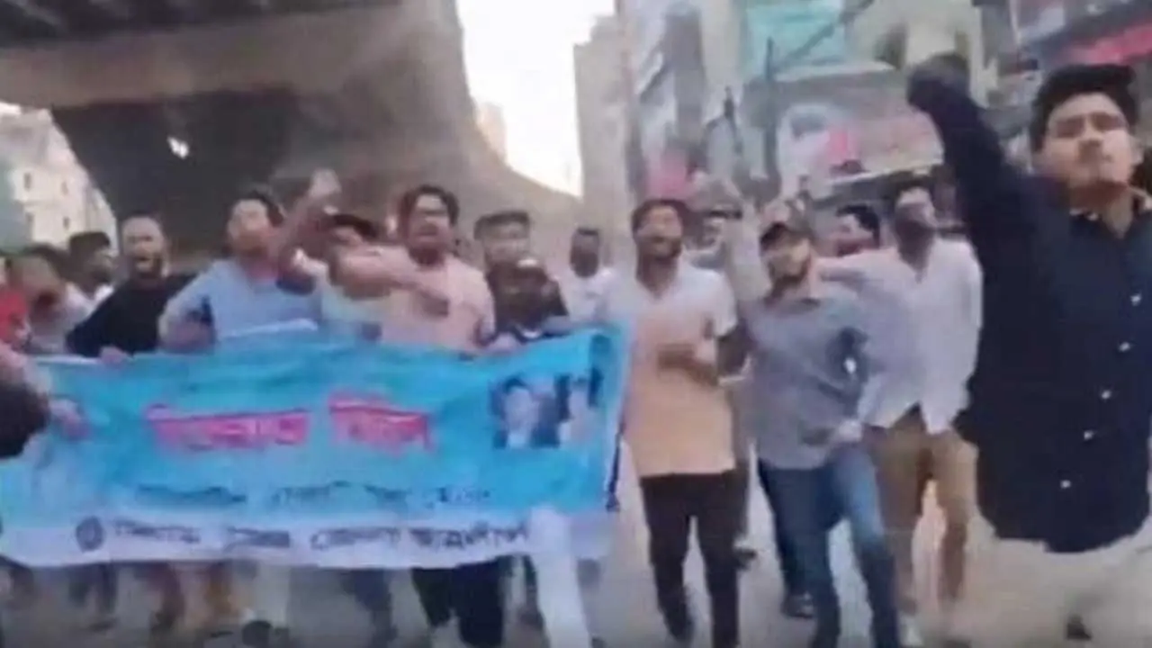 চট্টগ্রাম নগরে নিষিদ্ধ ছাত্রলীগের মিছিল, গ্রেপ্তার ৩