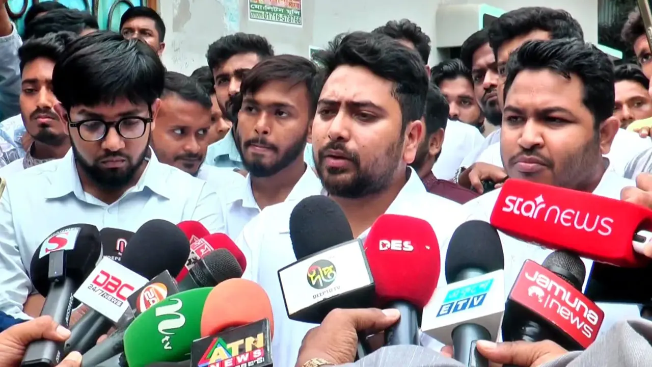 এককভাবে নির্বাচনের প্রস্তুতি নিচ্ছে এনসিপি : নাহিদ ইসলাম