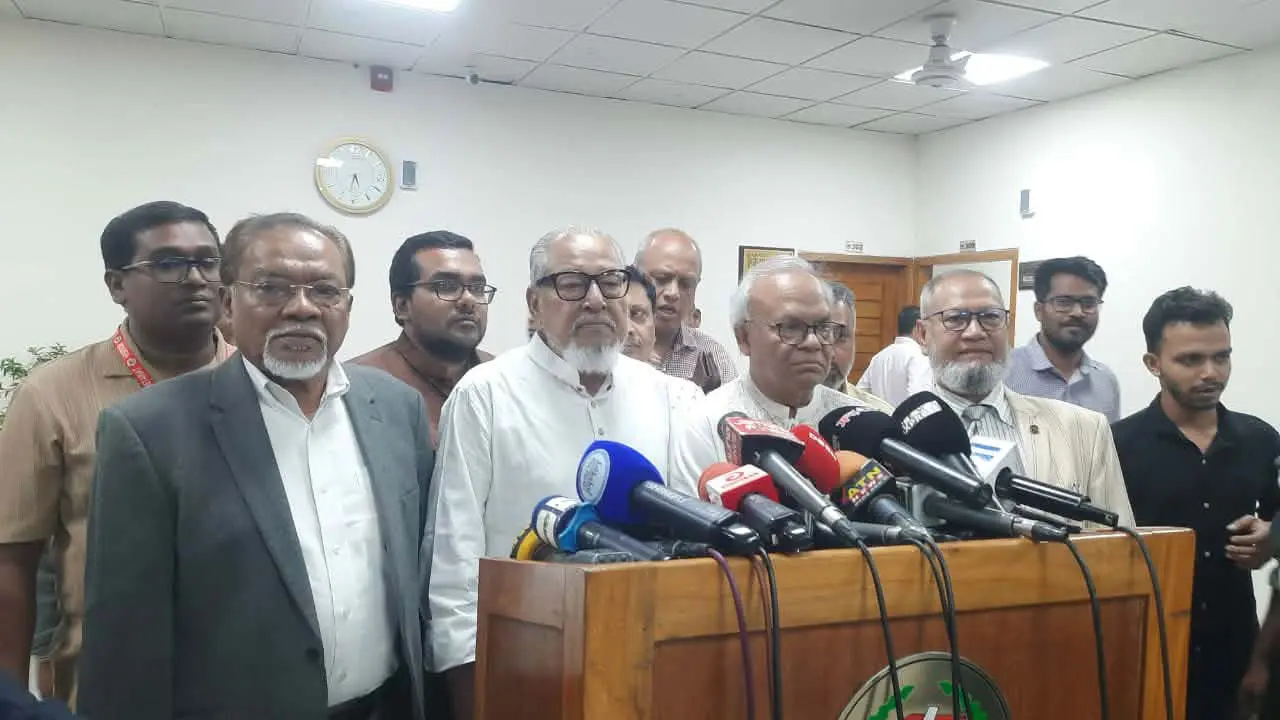 প্রবাসীদের পাসপোর্টকে পরিচয় হিসেবে গ্রহণের অনুরোধ বিএনপির