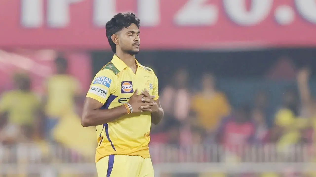 ১৩ কোটির পাথিরানাকে ছেড়েই দিলো চেন্নাই!