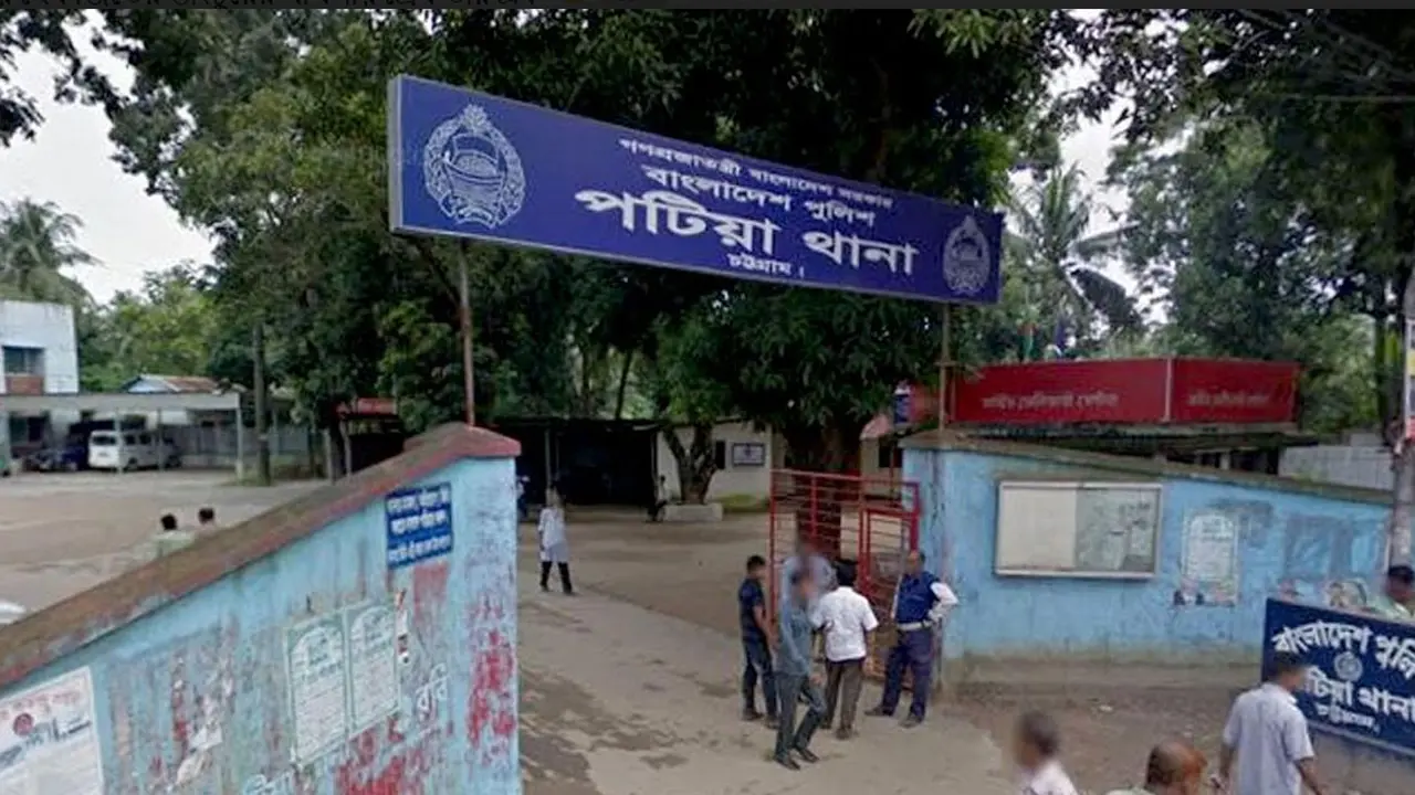 চট্টগ্রাম-কক্সবাজার মহাসড়কে বাসচাপায় নারীর মৃত্যু
