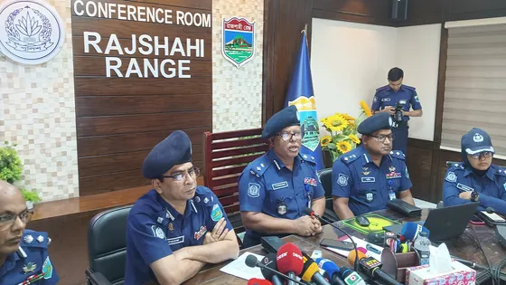 পদ্মার চরে বিশেষ অভিযানে গ্রেপ্তার ৬৭, অস্ত্র ও মাদক উদ্ধার