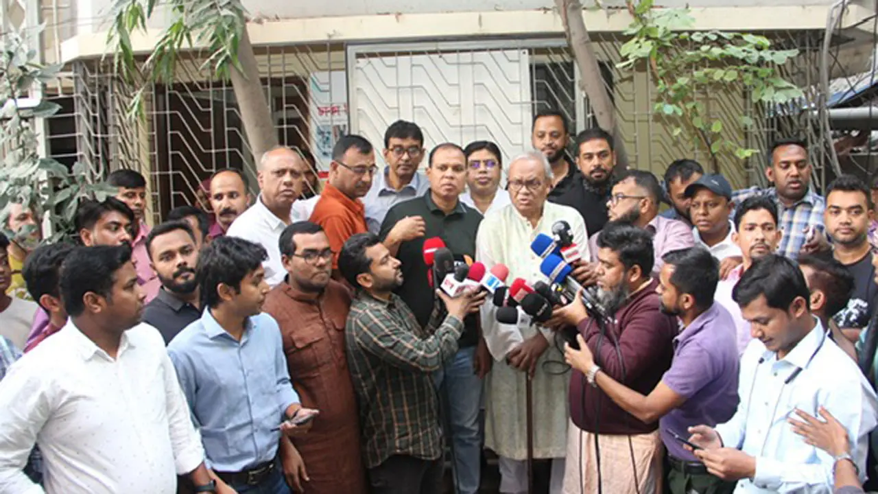 গণভোটের ৪ প্রশ্নের কোনো একটিতে দ্বিমত থাকলে ‘না’ বলার সুযোগ কোথায়?