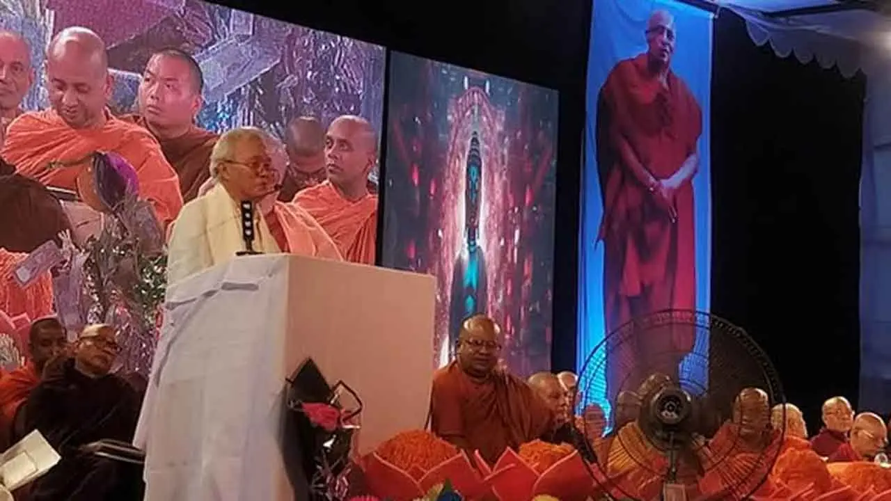 সরকার সব ধর্ম ও সম্প্রদায়ের প্রতি সমান শ্রদ্ধাশীল