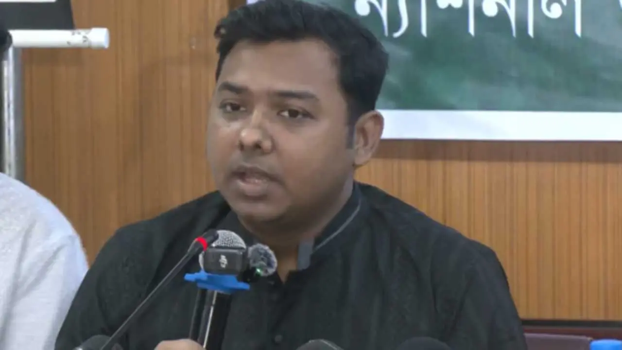 গণভোটে জন্ম নেওয়া দলের গণভোটে বিরোধিতা কেন, প্রশ্ন তুষারের