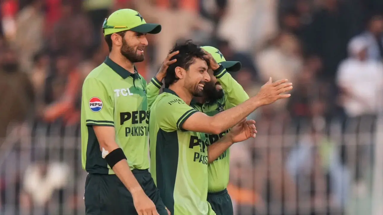 পাকিস্তানি তারকাকে দলে ভেড়ালো চট্টগ্রাম