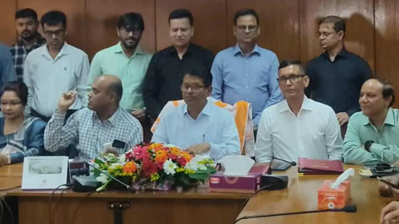 শতভাগ পাসের লোভে ছাত্র বাদ দেওয়া অনৈতিক : ঢাকা বোর্ড চেয়ারম্যান