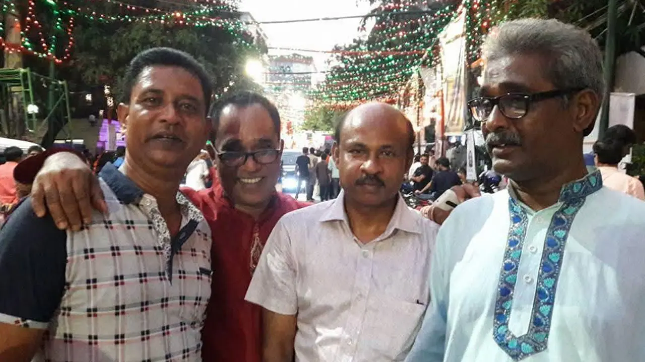 নেতাদের সঙ্গে তোলা ছবি ফেসবুকে শেয়ার, এক দিন পরই গ্রেপ্তার সাবেক পিপি 