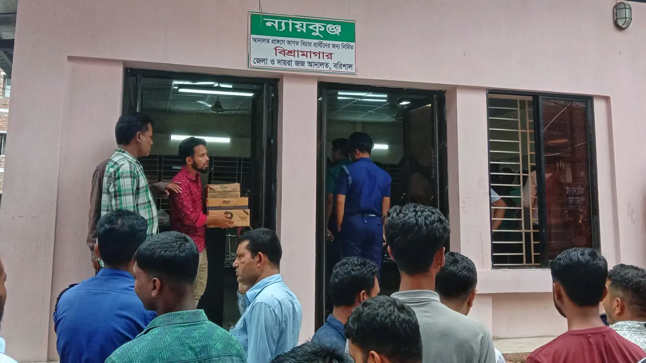 উচ্ছেদ হলো ন্যায়কুঞ্জের সেই খাবার হোটেল