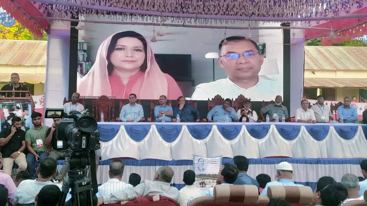 বগুড়ায় একসঙ্গে ভার্চুয়াল মঞ্চে তারেক ও জোবাইদা রহমান