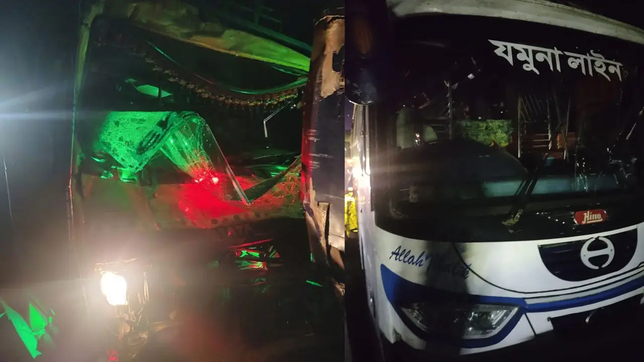 দুর্ঘটনাকবলিত বাস থেকে নেমে দাঁড়িয়ে থাকা যাত্রীদের ট্রাকচাপা, নিহত ২