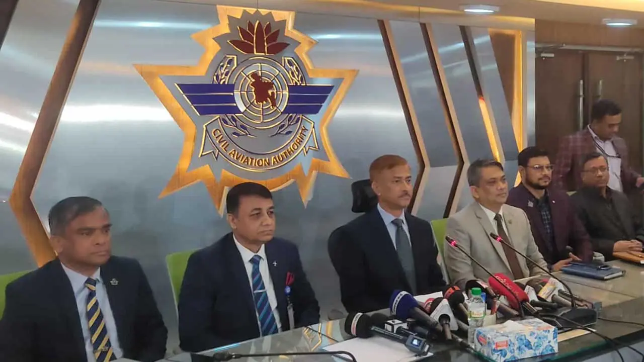 ‘ইমপোর্ট কুরিয়ার সেকশন থেকে আগুনের সূত্রপাত বলে মনে হচ্ছে’