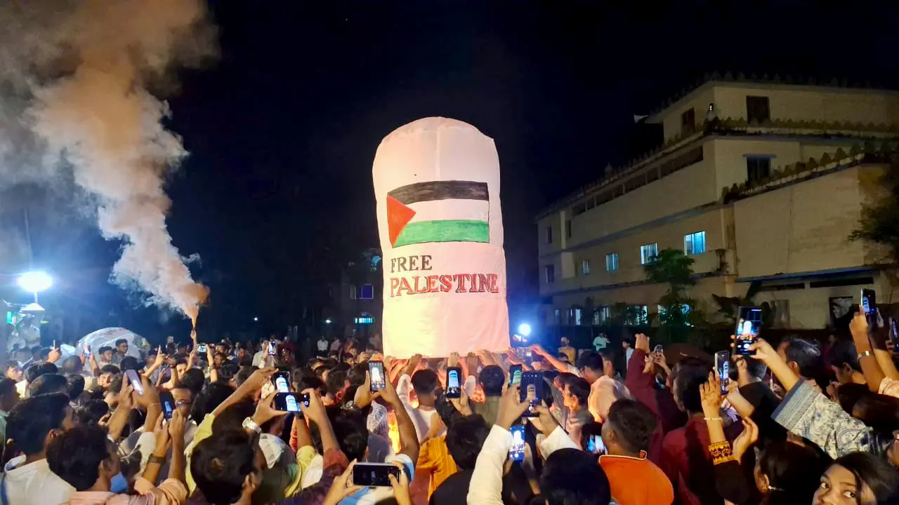 কক্সবাজারে প্রবারণার ফানুসে ফিলিস্তিন মুক্তির বার্তা