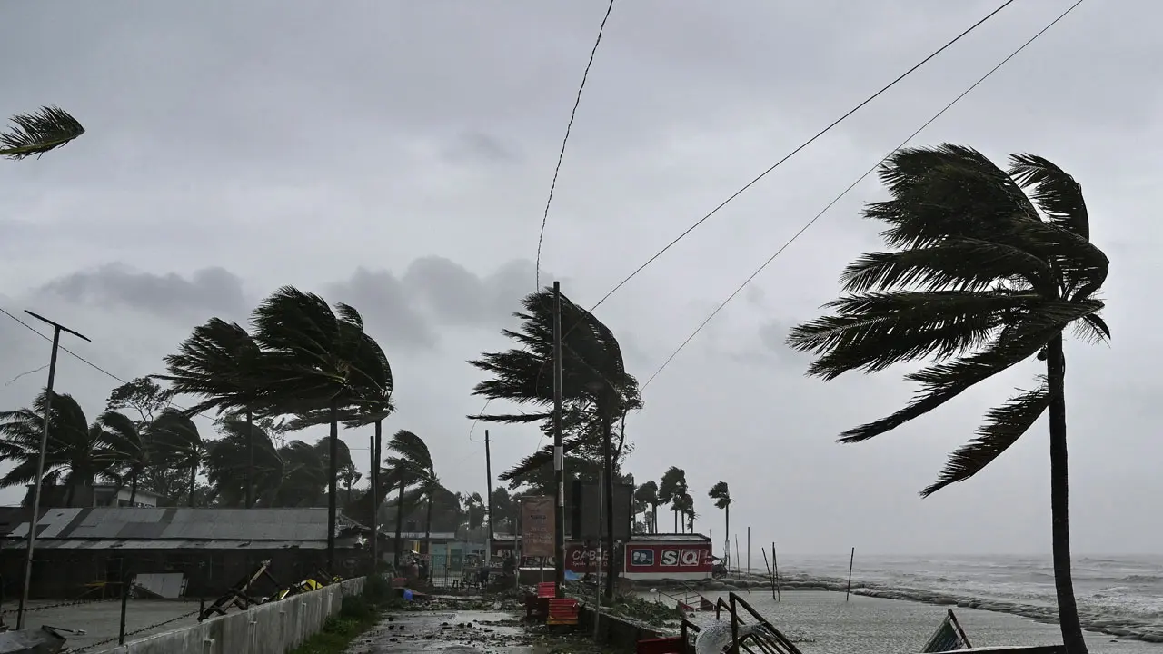 সন্ধ্যার মধ্যে ৩ অঞ্চলে ঝড়ের আভাস