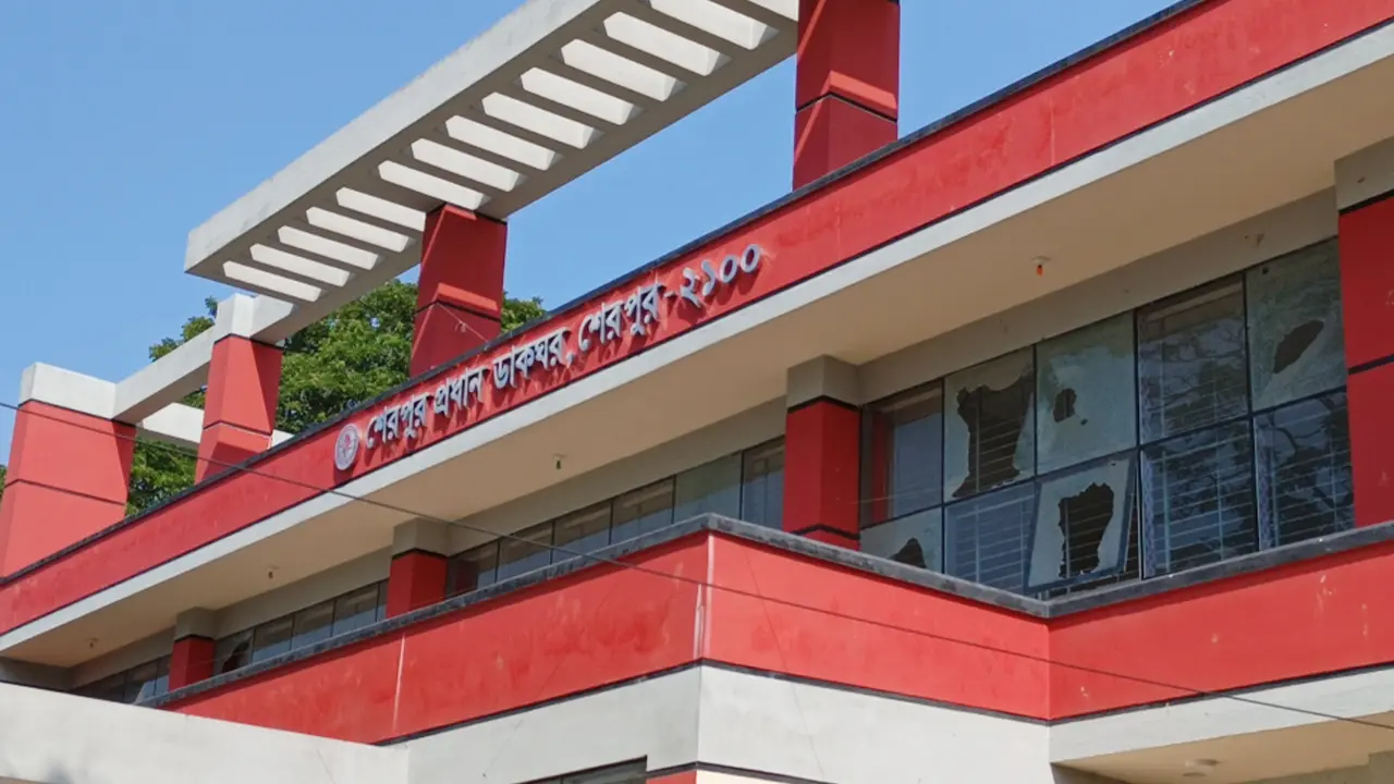 পোস্ট অফিসের ভল্টে জাল টাকা, দুদিনের ব্যবধানে বিপাকে দুই গ্রাহক