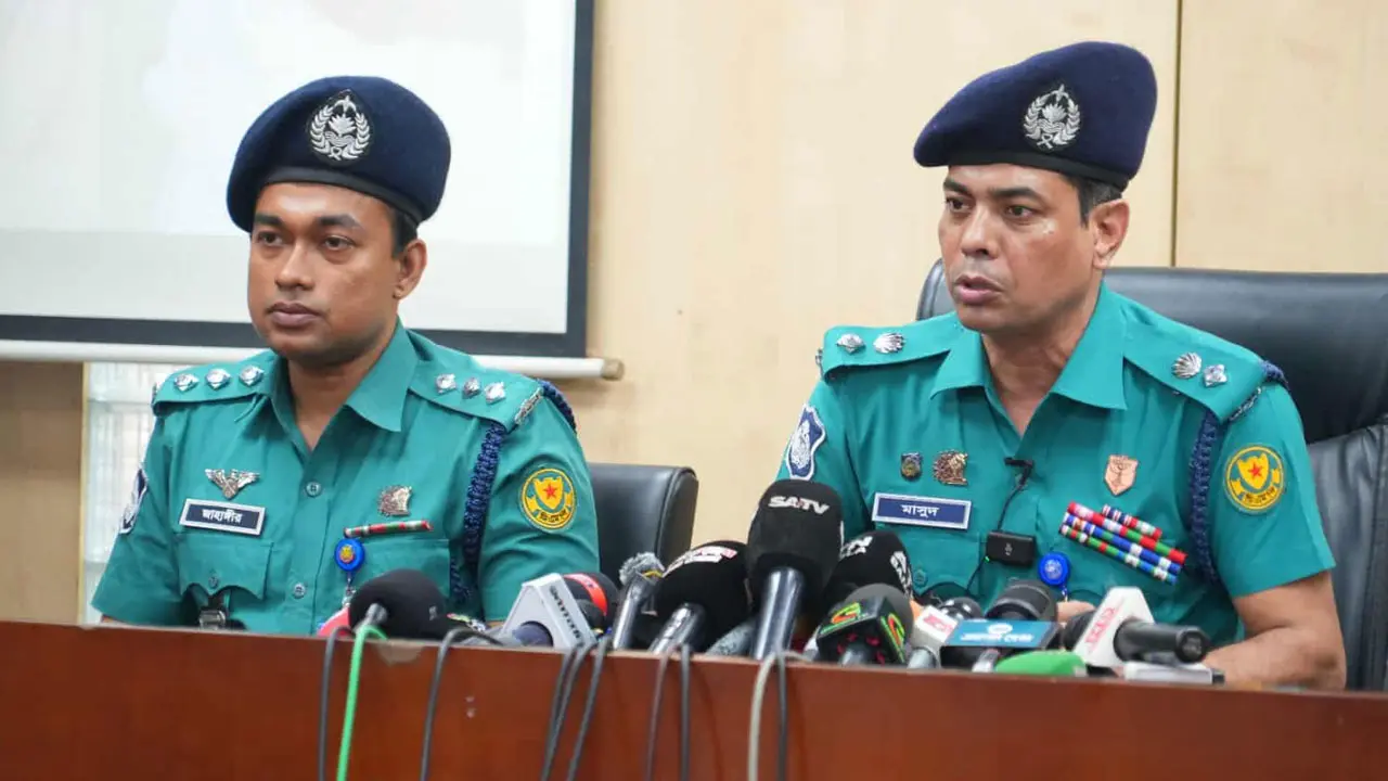 সন্দেহ আর টাকা আত্মসাতের ভয়—স্ত্রীকে হত্যা করে ডিপ ফ্রিজে রাখলেন স্বামী