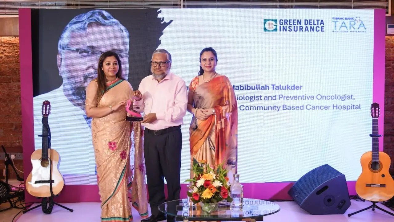 স্তন ক্যান্সার সচেতনতায় সম্মাননা পেলেন ডা. রাসকিন