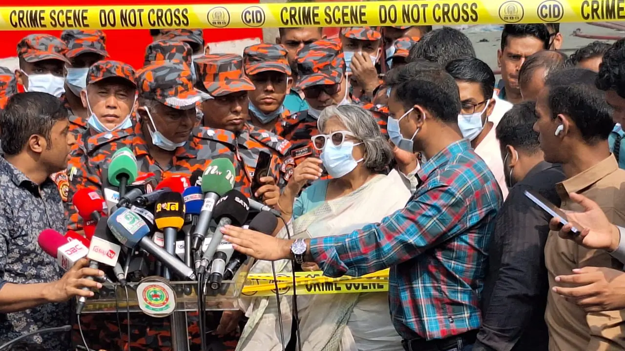 জনবহুল এলাকায় কেমিক্যাল গোডাউন না থাকার বিষয়ে স্ট্রং পলিসি থাকতে হবে