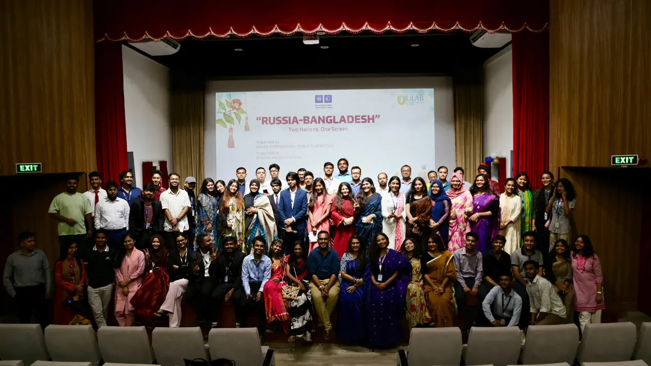 মোবাইল ফিল্ম ফেস্টিভ্যালে ‘রাশিয়া অন স্ক্রিন’ প্রদর্শনী অনুষ্ঠিত