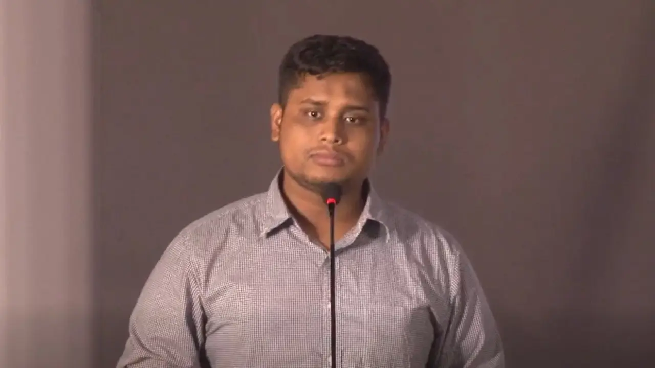 কয়েকটি দল সচিবালয়ে গিয়ে ডিসি ভাগাভাগি করছে : হাসনাত আবদুল্লাহ
