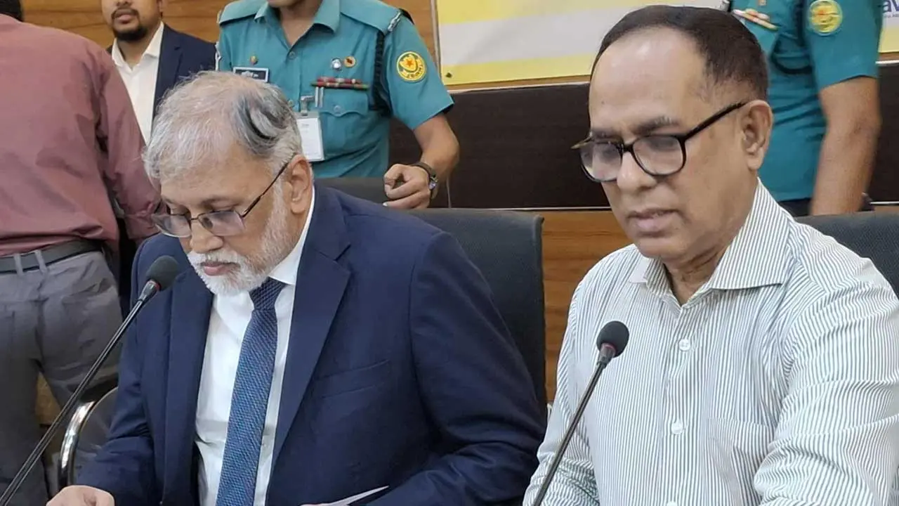 ‘ডেঙ্গুতে আক্রান্তের সংখ্যা গত বছরের চেয়ে বেশি হলেও মৃত্যুহার কম’