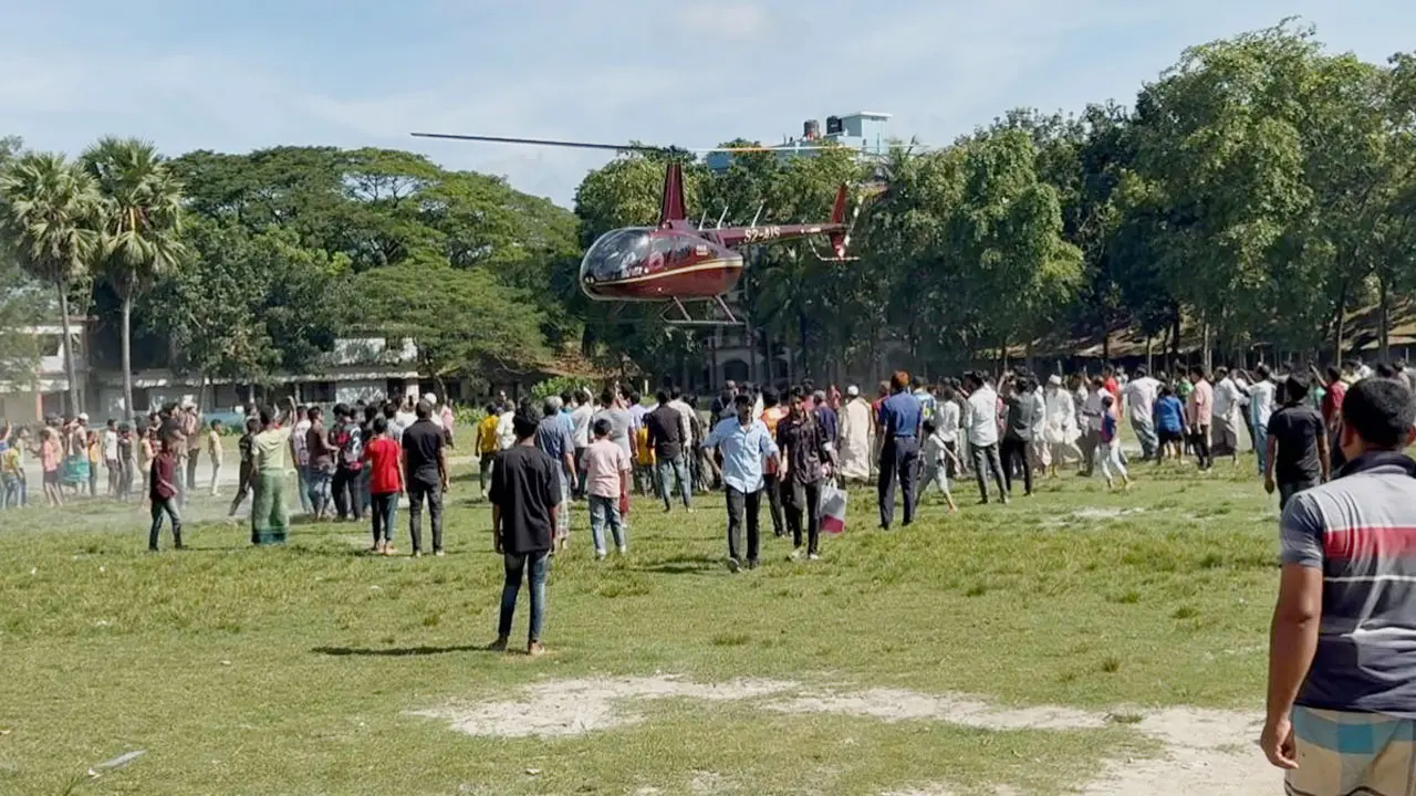 পুকুরে ডুবে মৃত্যু একমাত্র মেয়ের, হেলিকপ্টারে এসে বিদায় জানালেন প্রবাসী