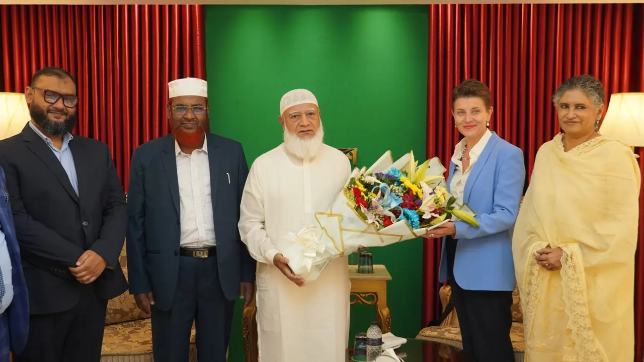 জামায়াত আমিরের সঙ্গে জাতিসংঘের আবাসিক সমন্বয়কারী গোয়েন লুইসের সাক্ষাৎ