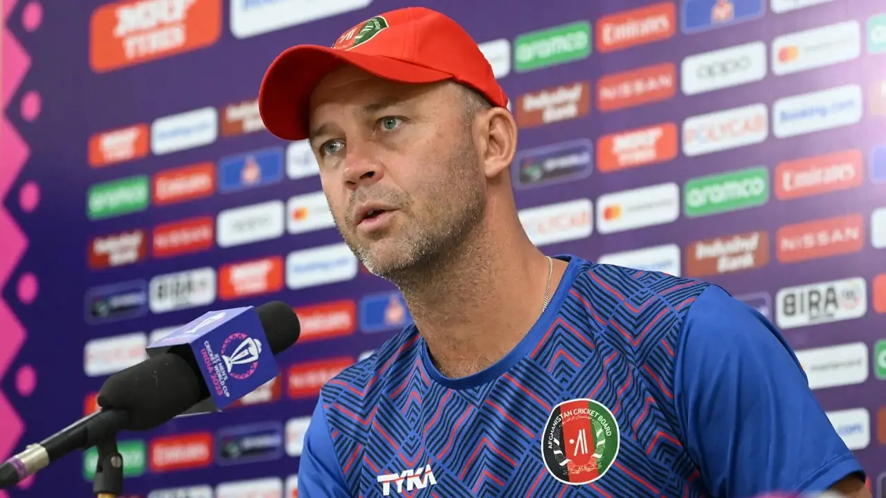 ‘এশিয়ার দ্বিতীয় সেরা দল’ প্রসঙ্গে যা বললেন আফগান কোচ