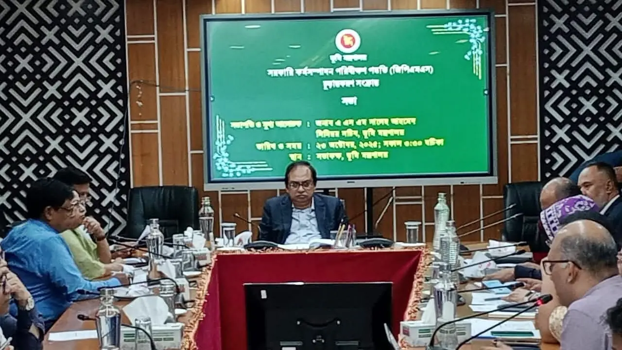 ভূমিসেবা স্বয়ংক্রিয়করণ যুগোপযোগী পদক্ষেপ : সিনিয়র সচিব