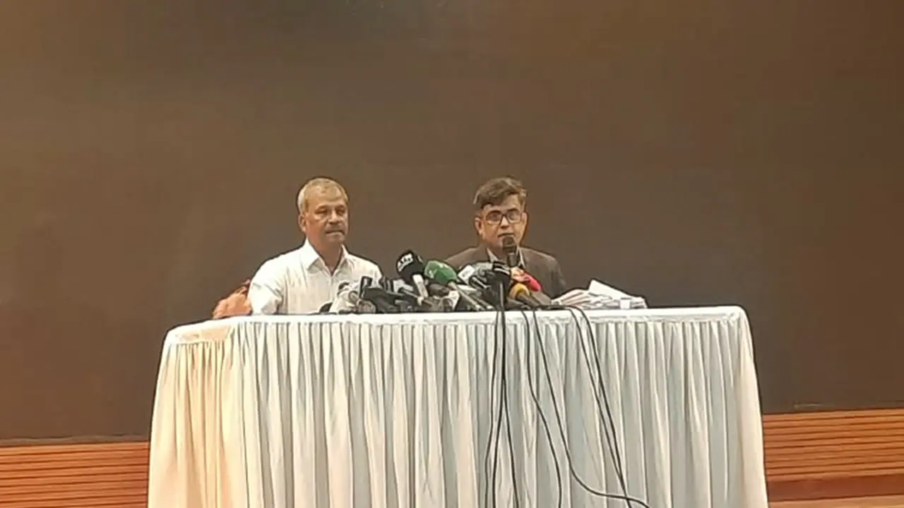 দুটি আইন চূড়ান্ত, তিনটি নীতিগতভাবে অনুমোদন