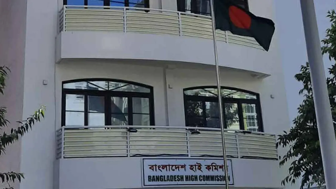 মালদ্বীপে অবস্থানরত বাংলাদেশিদের রাজনৈতিক কার্যকলাপ সম্পূর্ণ নিষিদ্ধ