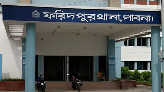 পাবনায় চরমপন্থি নেতাকে গুলি করে হত্যা
