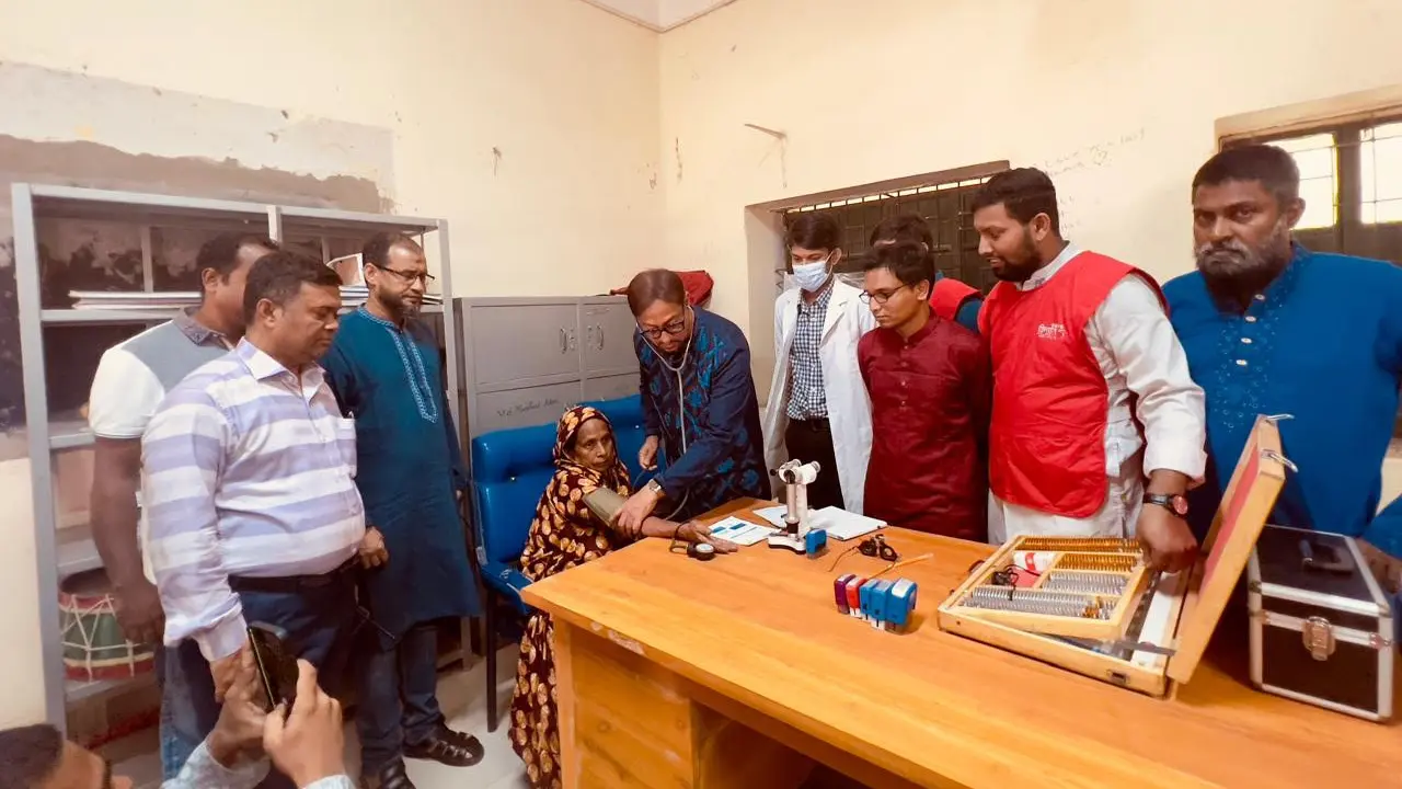 জলাবদ্ধতা নিরসনের স্থায়ী সমাধান পলিথিন বর্জন : ডা. শাহাদাত