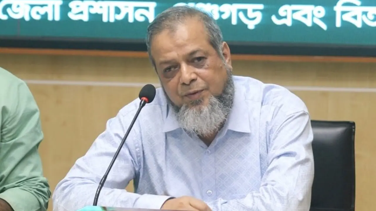 মহাসড়কে অবৈধ যান চলতে দেওয়া হবে না : বিআরটিএ চেয়ারম্যান