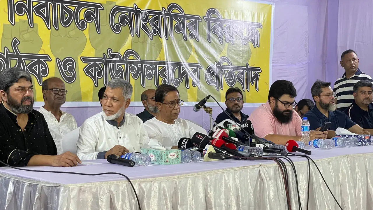 ৩ দাবি না মানলে ক্রিকেট থেকে সরে দাঁড়ানোর হুঁশিয়ারি সংগঠকদের