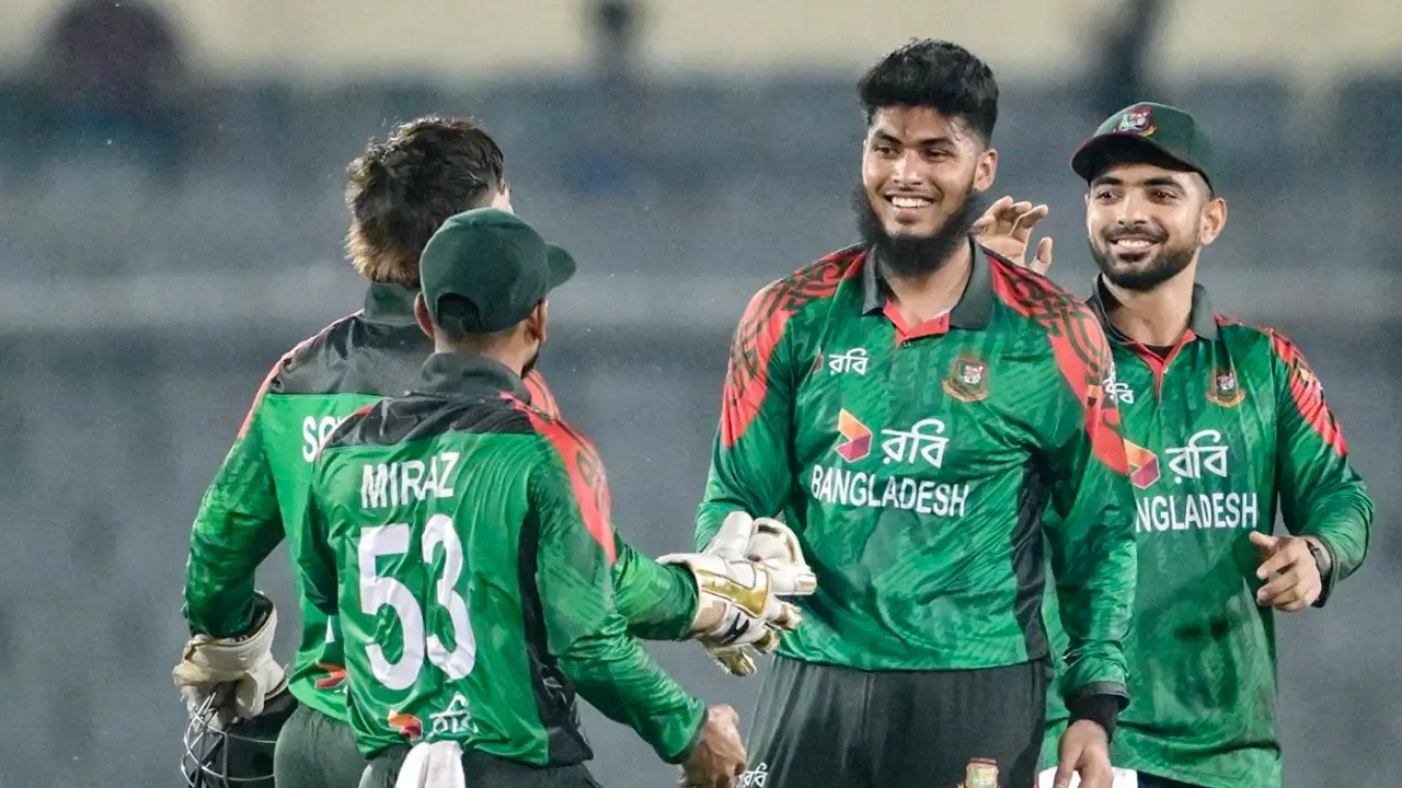 ‘ওয়েস্ট ইন্ডিজে এর চেয়েও বাজে উইকেটে আমরা খেলেছি’