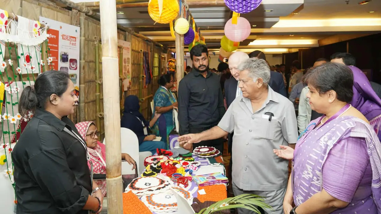 নীতি নির্ধারণী পর্যায়ে নারীদের আরও বেশি অংশগ্রহণ জরুরি : শ্রম উপদেষ্টা