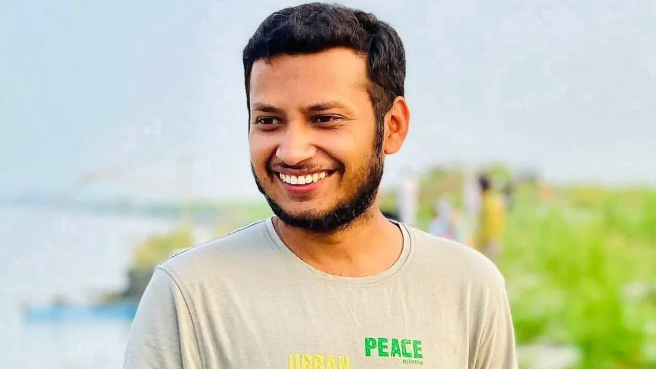রাস্তা পার হতে গিয়ে ট্রাকের ধাক্কায় প্রাণ গেল উপ-সহকারী প্রকৌশলীর