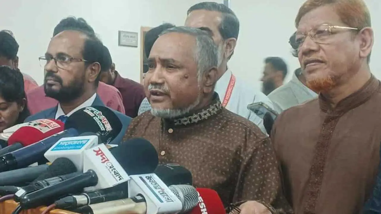 এক দিনে ভোট হলে আম-ছালা দুটোই যাবে : তাহের