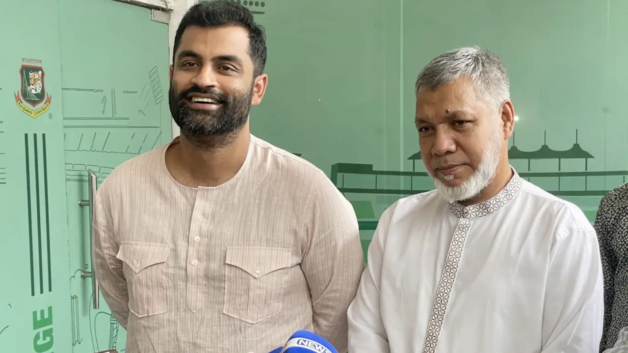 প্রার্থিতা প্রত্যাহারের পর বিসিবি নির্বাচনের পুনঃসূচি ঘোষণার আহ্বান